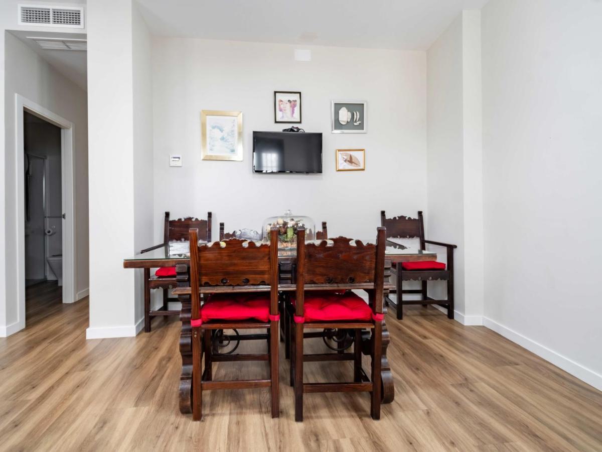 2 Bedrooms 2 Bathrooms - Triana- إشبيلية المظهر الخارجي الصورة